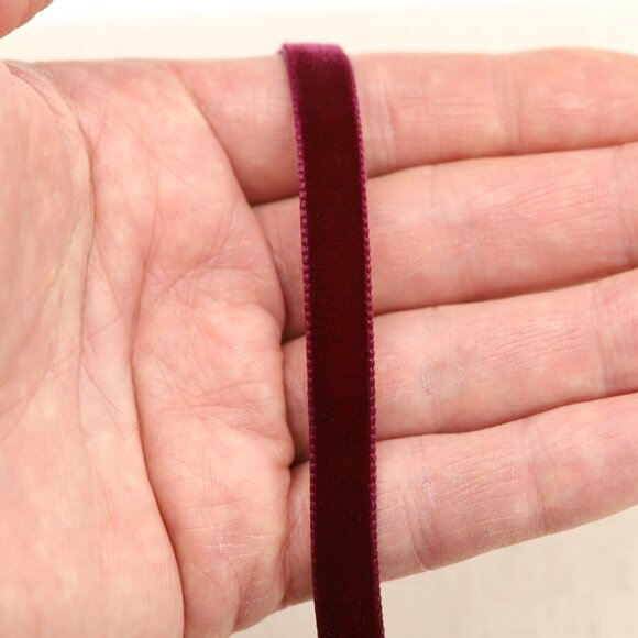 Maroon Velvet Choker Maroon Swiss velvet Adjustable Necklace red Chokers (#52) - Picture 3 of 12